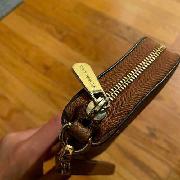 Michael Kors Wristlet - Picture 3 of 5